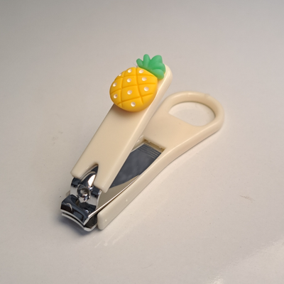 ناخن‌گیر فانتزی طرح آناناس