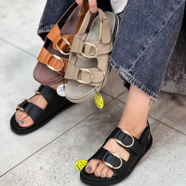 کفش تابستانه چسبی