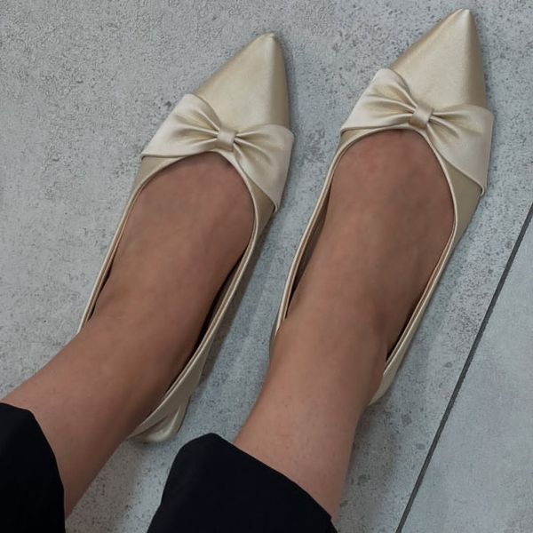 کالج زنانه ساتن تخت