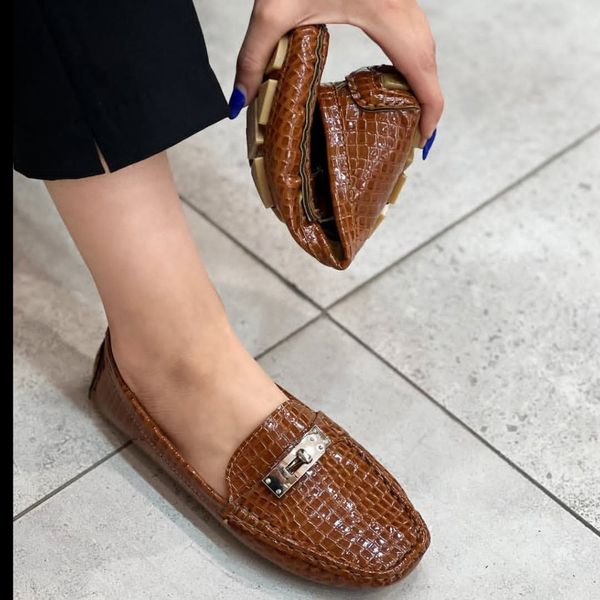 کالج لقمه ای زنانه  ورنی قفلی