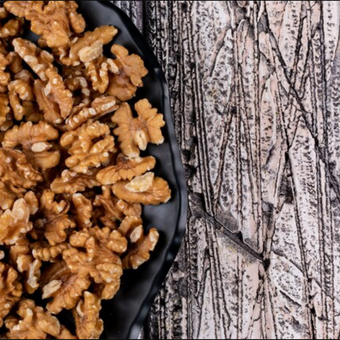 مغز گردو خارجی (250 گرم)
