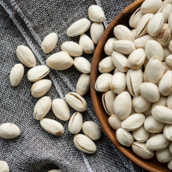 پسته احمدآقایی خام (250 گرم)