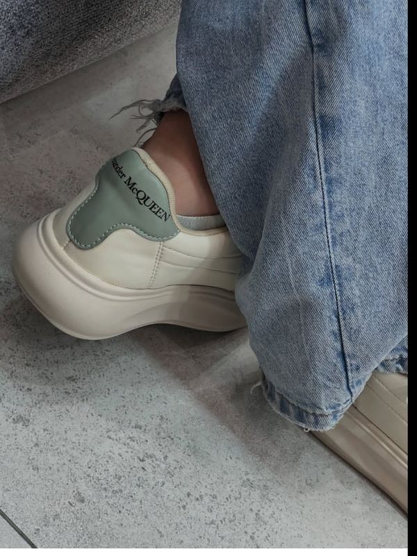 ونس مک کویین لژدار کد 121