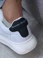 ونس مک کویین لژدار کد 121