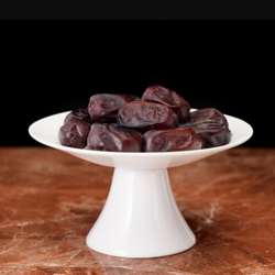 رطب (بسته 700 گرمی)