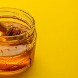 عسل آویشن (900 گرم)