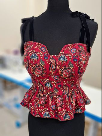 تاپ گلنار چین دار