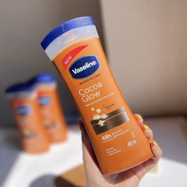 لوسیون بدن وازلین VASELINE مدل COCOA GLOW حجم400ml اصل