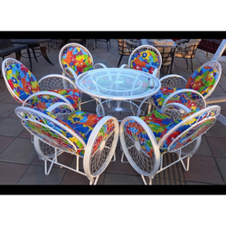 میز و صندلی باغی وویلا