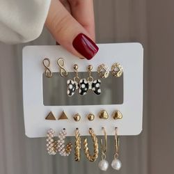 پک 9 عددی گوشواره  پاپیون