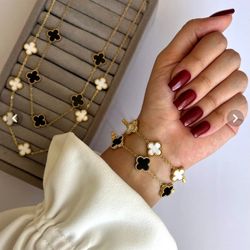 ست ونکلیف گردنبند و دستبند استیل