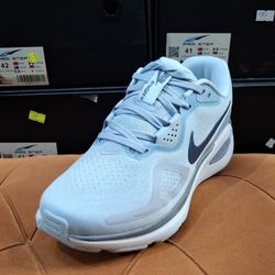 کتونی استوک نایک