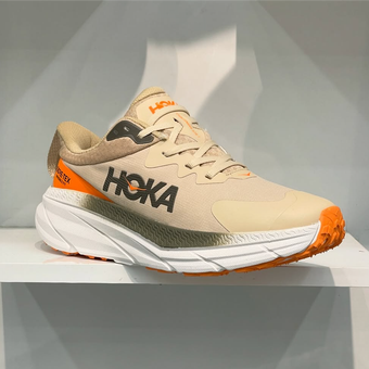 کتونی هوکا مدل چلنجر ATR7