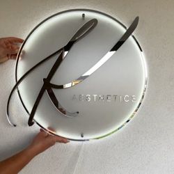 تابلو پلکسی (لوگو)