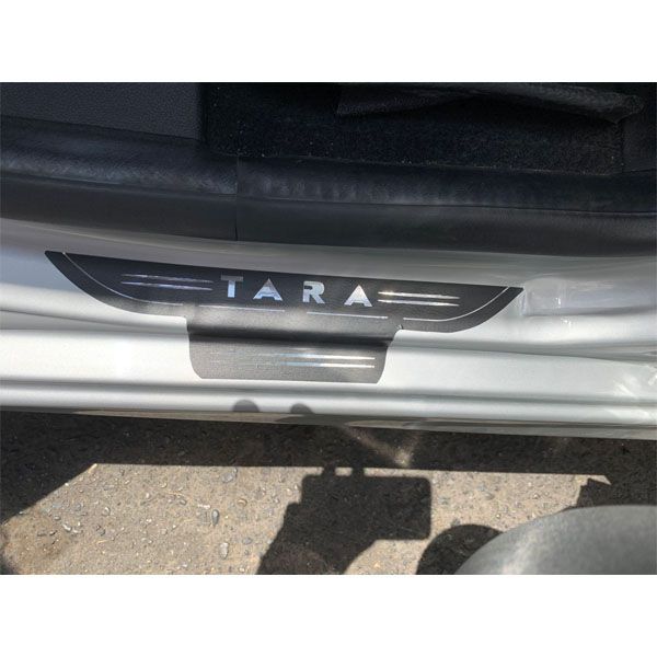 برچسب پارکابی خودرو مدل چرم کد IR103 مناسب برای تارا بسته 4 عددی*7