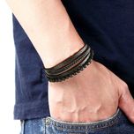 دستبند چرم مردانه چندلایه مهره‌دار برسانو مدل سایه سیاه کد 7373