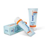 کرم تخصصی دست ضدآفتاب و آبرسان +SPF30 بی رنگ تراست