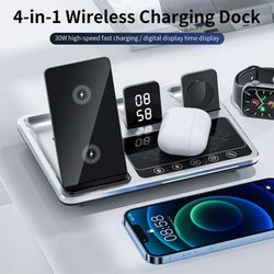 شارژر بی‌سیم گرین لاین مدل GN3IN1WCSBK