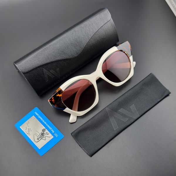 عینک آفتابی گربه ای زنانه آلبرت وگ مدل S26103C3 Acetate Avantgarde Visionary