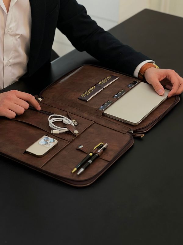 کیف کلاچ قهـوه ای  b116 Venetto