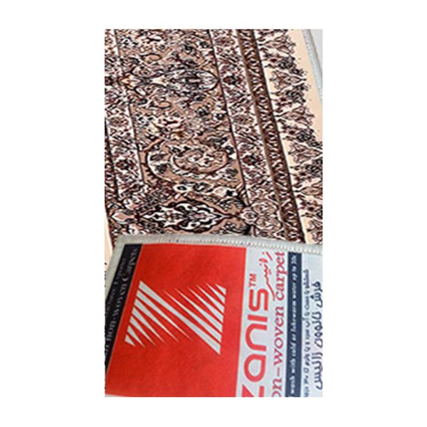 فرش ماشینی زانیس مدل فانتزی طرح سنتی زمینه کرم