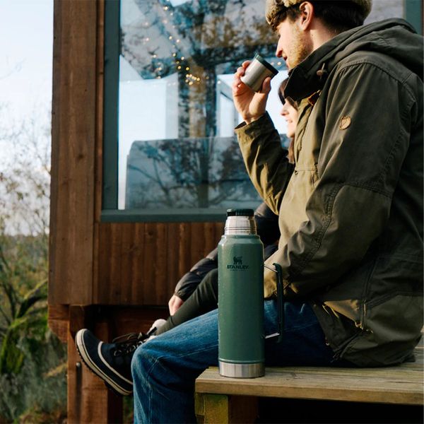 فلاسک استنلی مدل CLASSIC LEGENDARY 1.1 QT گنجایش 1 لیتر