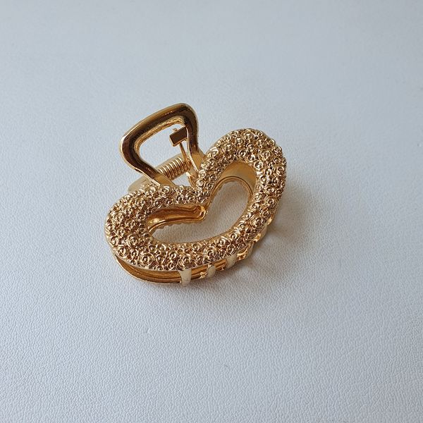 کلیپس مو زنانه طرح قلب کد Mhr-253