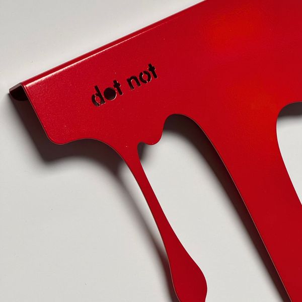 آویز لباس بزرگ قرمز dropiron