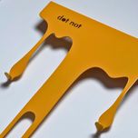 آویز لباس بزرگ زرد dropiron