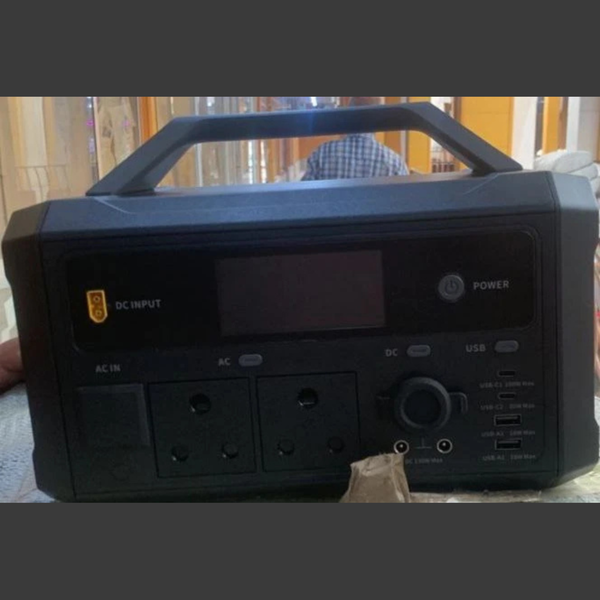 پاور استیشن 700 وات برند مگنتو (Magneto 700W)