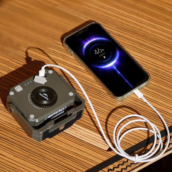 چراغ کمپینگ نیچرهایک مدل CNK2300012