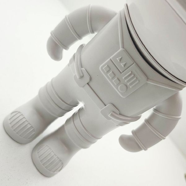 چراغ خواب رومیزی فضانورد