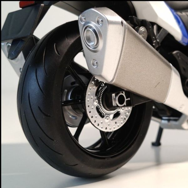 ماکت موتور سوزوکی هایابوسا دودزا