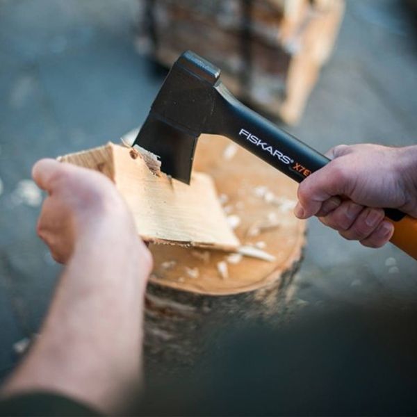 تبر سفری فیسکارس مدل Chopping Axe XS X7