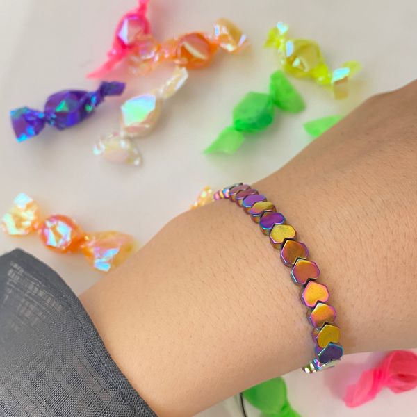 دستبند زنانه مدل قلب رنگی