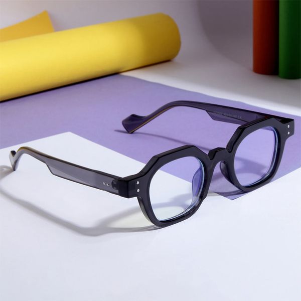 فریم عینک طبی ویفرر مدل SZ2002 Pearl River مناسب برای صورت گرد و بیضی