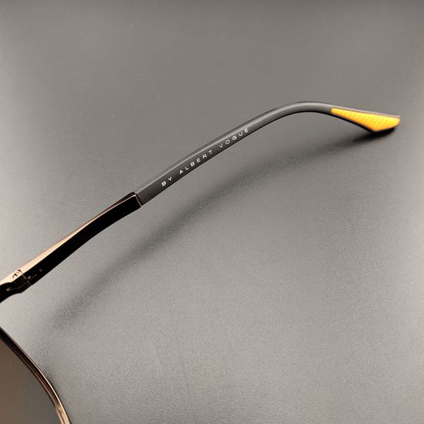 عینک آفتابی مردانه آلبرت وگ مدل JS8527C184-P107 Polarized Flex