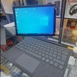 لپ تاپ Surface Pro 5 (استوک) ظرفیت 256 گیگابایت با رم 8 گیگابایت و گرافیک Intel HD 620 4GB