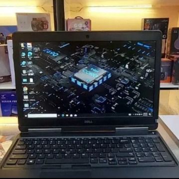 لپ تاپ استوک Dell Precision 7520