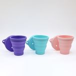 کاپ قاعدگی لیوا فارما سایز متوسط به همراه لیوان کاپ قاعدگی لیوا فارما مدل Mate02