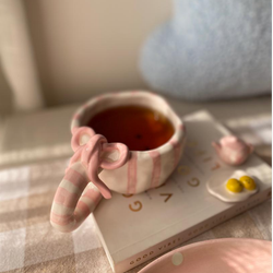 ماگ پاپیونی پینک الیفاهوم