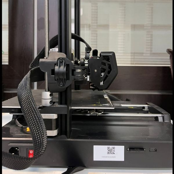 پرینتر سه بعدی Creality Ender 3 V3 SE ( کارکرده در حد نو )