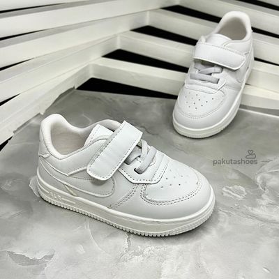 ونس نایک بچگانه سفید - چسبی