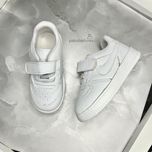 ونس نایک بچگانه سفید - چسبی