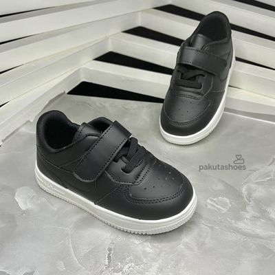 ونس نایک بچگانه مشکی - چسبی