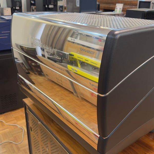 اسپرسوساز صنعتی 2 گروپ نوا سیمونلی Appia II کارکرده مدل 2018 | سرویس کامل و آمادهبهکار