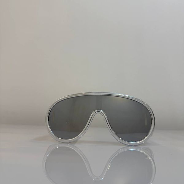 عینک محافظ برای اسکیت و دوچرخه دسته نقره ای