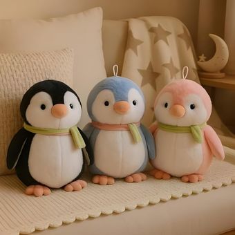 عروسک پنگوئن شال دار