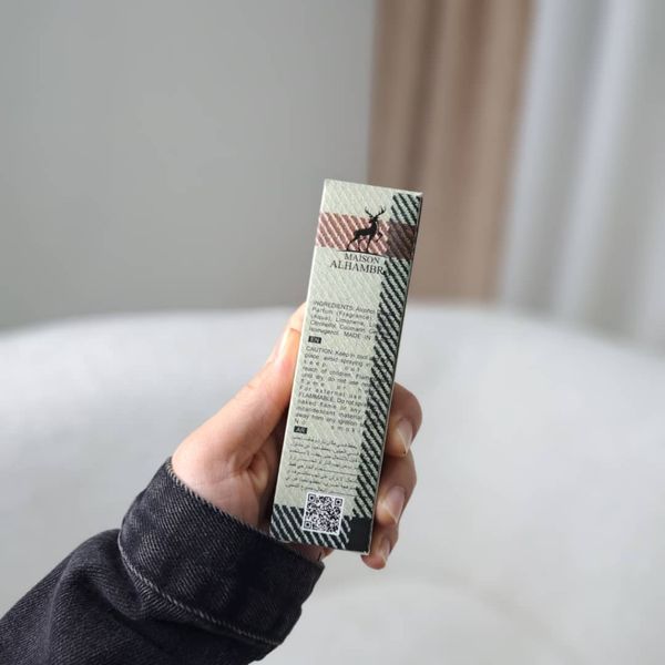 ادکلن باربری لندن زنانه الحمبرا حجم 35 میل