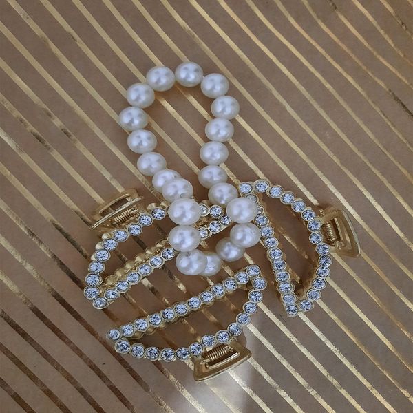 کلیپس مو زنانه مدل A_52*684